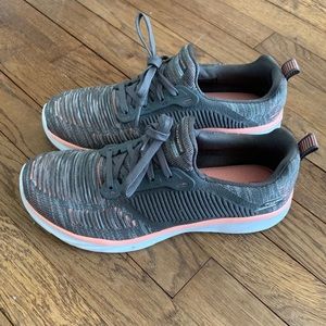 Sketchers Memory Foam Sneakers